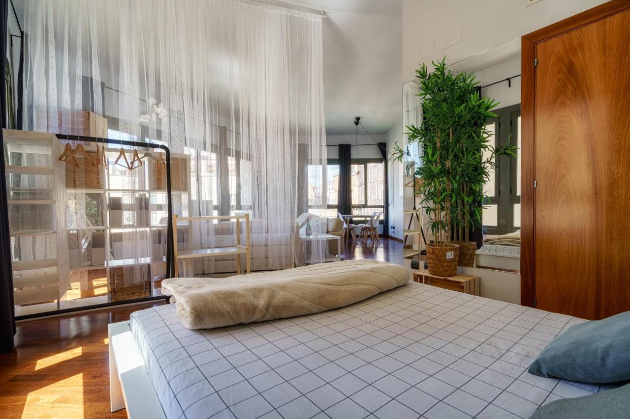 Appartamento Espectacular Loft En Centrico Edificio Singular Manresa Esterno foto