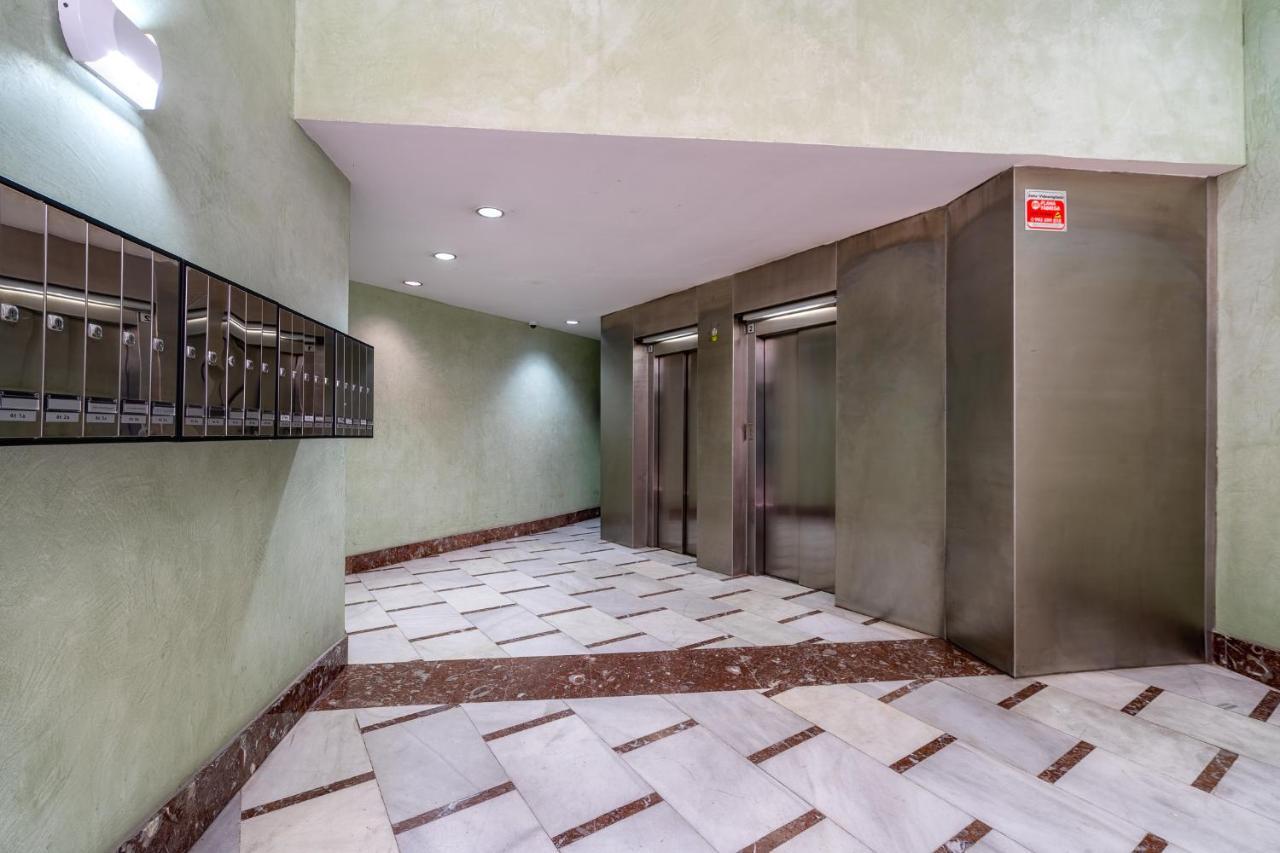 Appartamento Espectacular Loft En Centrico Edificio Singular Manresa Esterno foto